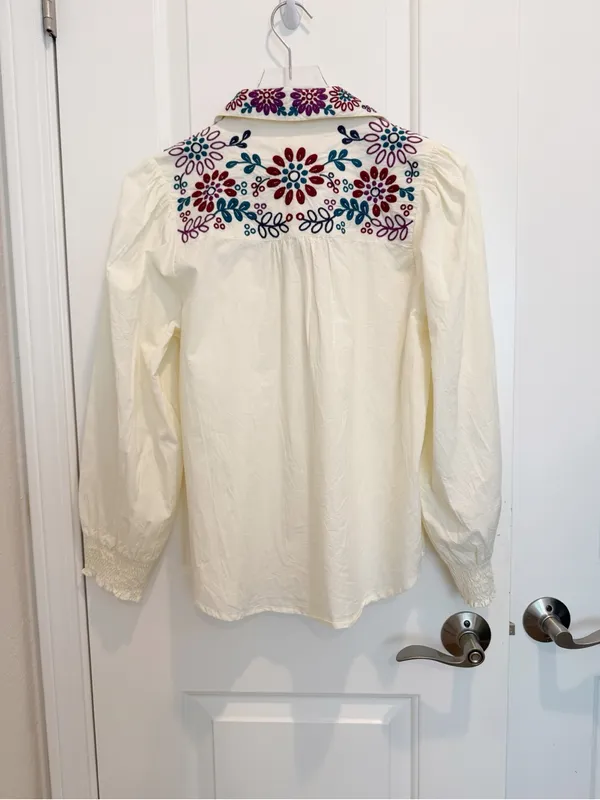 NWT ROLLER RABBIT Veda Embroidered Noemie Button Down Blouse Ivory size‎ Small - Image 4