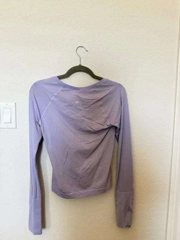 Lululemon Top  - Image 4