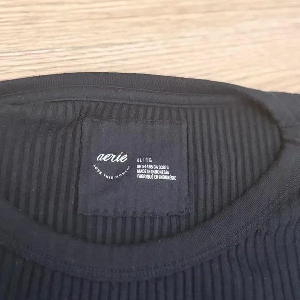 Aerie Ribbed Long Sleeve Top Black Crewneck Slim Fit Shirt‎ XL Womens - Image 3