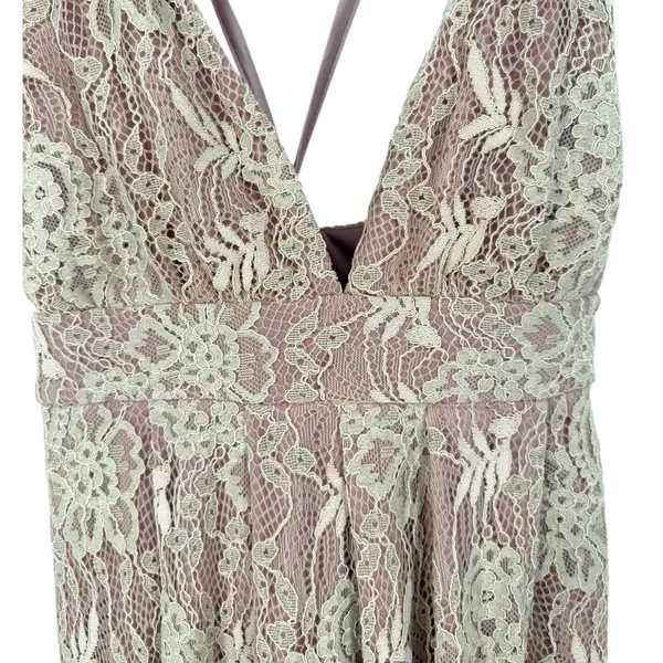 NWT Lulus Lace Up Back Lace‎ Maxi Dress Deep V Neck High Slit Blush Pink Size XS - Image 8