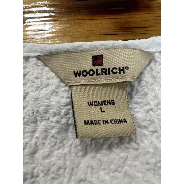 Woolrich White Pleated/Quilted Tank Top Size Large Beach Classic‎ Summer Casual - Image 5