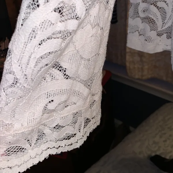 Express Size S Cream Lace Long Sleeve Top - Image 6