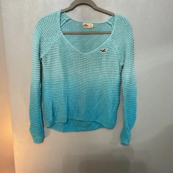 Hollister Womens Sweater Blue Ombre Dip Dye V-Neck Shaker Knit Size Small - Image 2