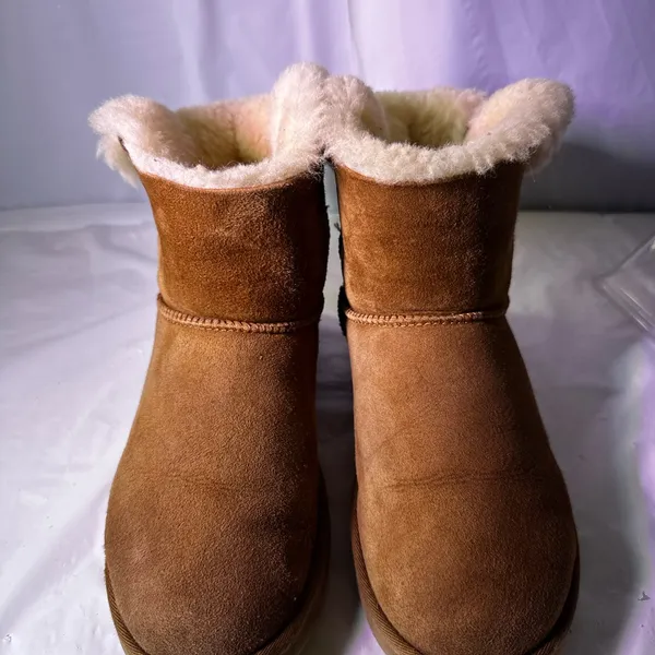 UGG Tan Shearling Boots with Bow - Image 2