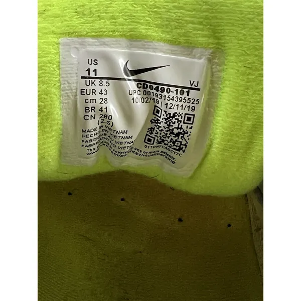 Nike Air Max‎ 90 "Volt" CD0490-101 Women's Size 11 - Image 9