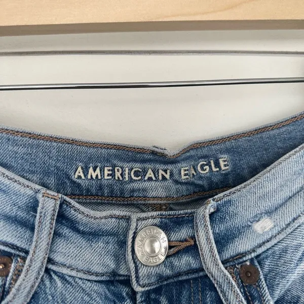 American Eagle Women’s 6 Baggy Jean - Image 2