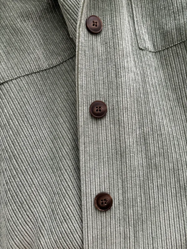Over Sized Coat Size XL - Image 3