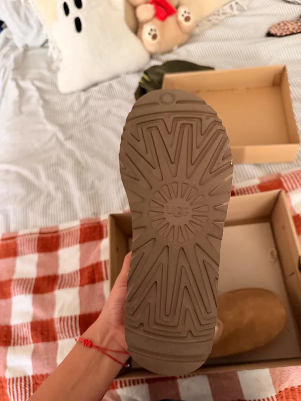 UGG Classic Ultra Mini Platform - Image 3