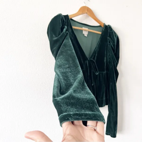 Anthropologie Maeve Pine Green Velvet Babydoll V-Neck Long Sleeve Top - Image 5