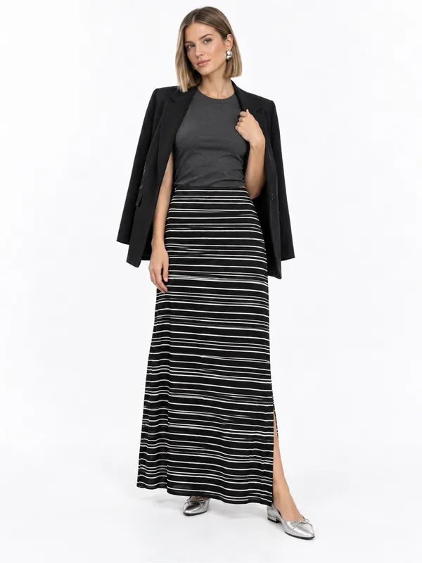 a.n.a Black White Striped Maxi Skirt Small Foldover Waist Stretch Knit Casual - Image 3