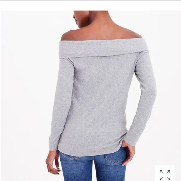 J Crew grey off the shoulder long sleeved top - Image 2