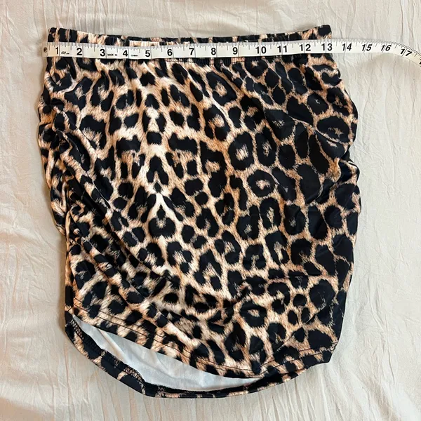 Women Leopard Print Halter Top‎ and Skirt Set Size M - Image 3