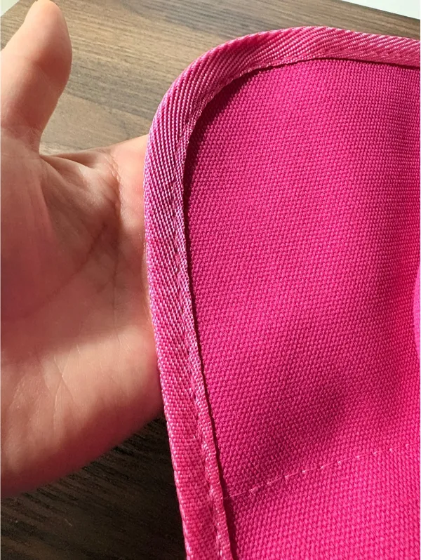Vibrant Pink Canvas Tote Bag with Zipper Closure and Adjustable Shoulder Strap - Image 6