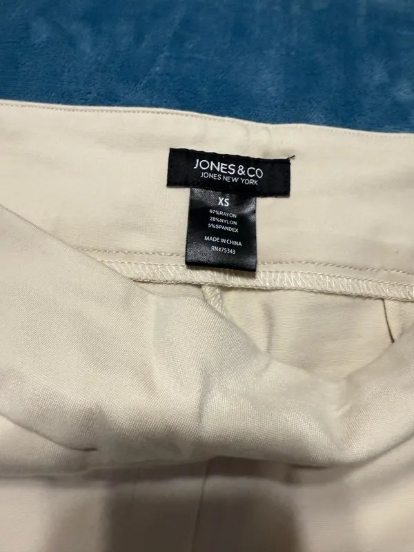 Jones & Co Cream Straight Leg Pants XS - Image 3