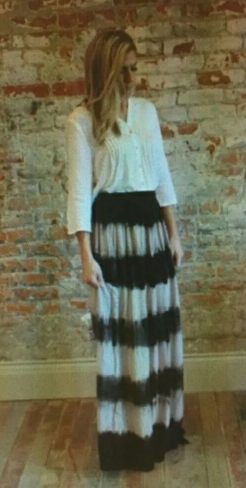Akira tie dye maxi skirt. M - Image 2