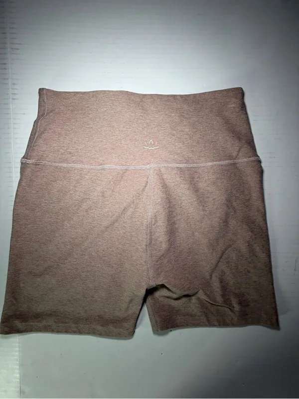 Indiana Hoosiers IU High-Rise Pink-Tan Women’s Bike Shorts with University Logo - Image 5