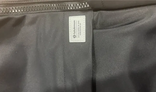 Lululemon Everyday Backpack 21L - Image 5