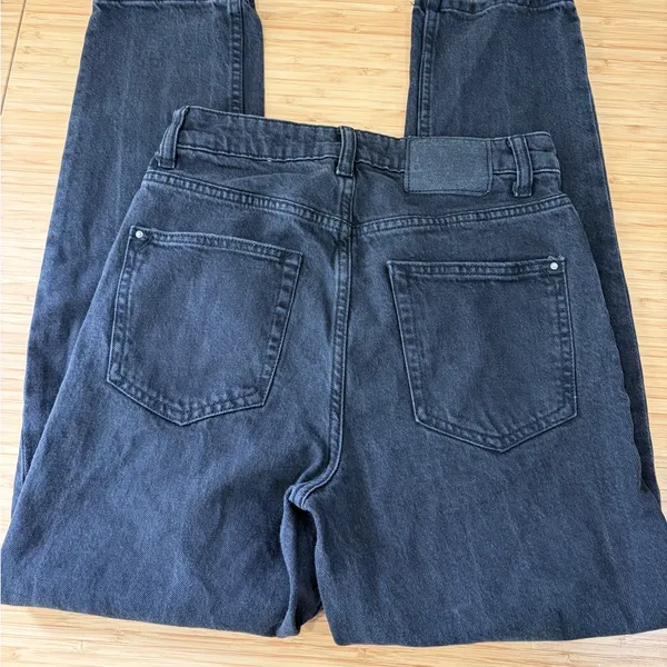 Zara Black High Rise Ankle Length Classic Mom Fit Jeans Size 4/36‎ - Image 3