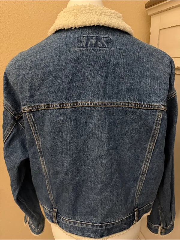 Forever 21 Blue Denim Sherpa Collar Jacket with Butterfly Patches - Image 5