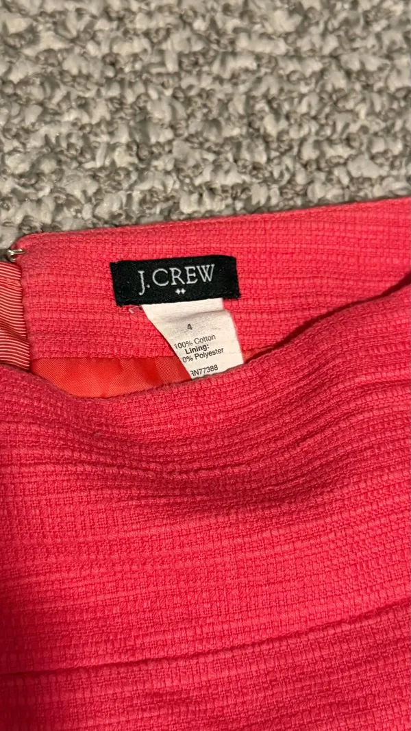 J. Crew Coral Textured Mini Skirt 100% cotton size 4 - Image 2
