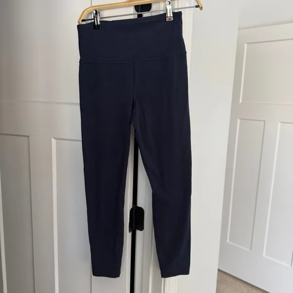 Athleta Ultra High Rise Elation 7/8 Navy‎ Blue Tights Leggings - Image 2