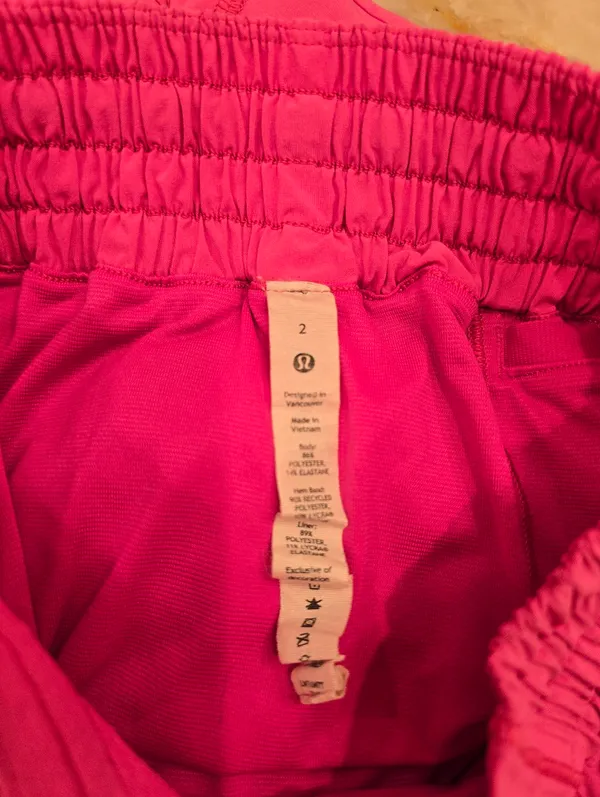 Lululemon Hotty Hot High-Rise Short Sonic Pink Size 2 - Image 9