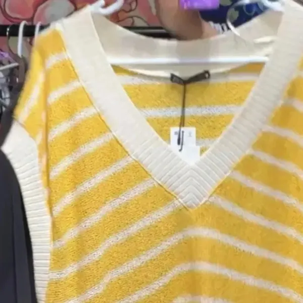 Zara Yellow and White Striped Zara V-Neck Sleeveless Knit Sweater Medium (NWT) - Image 9