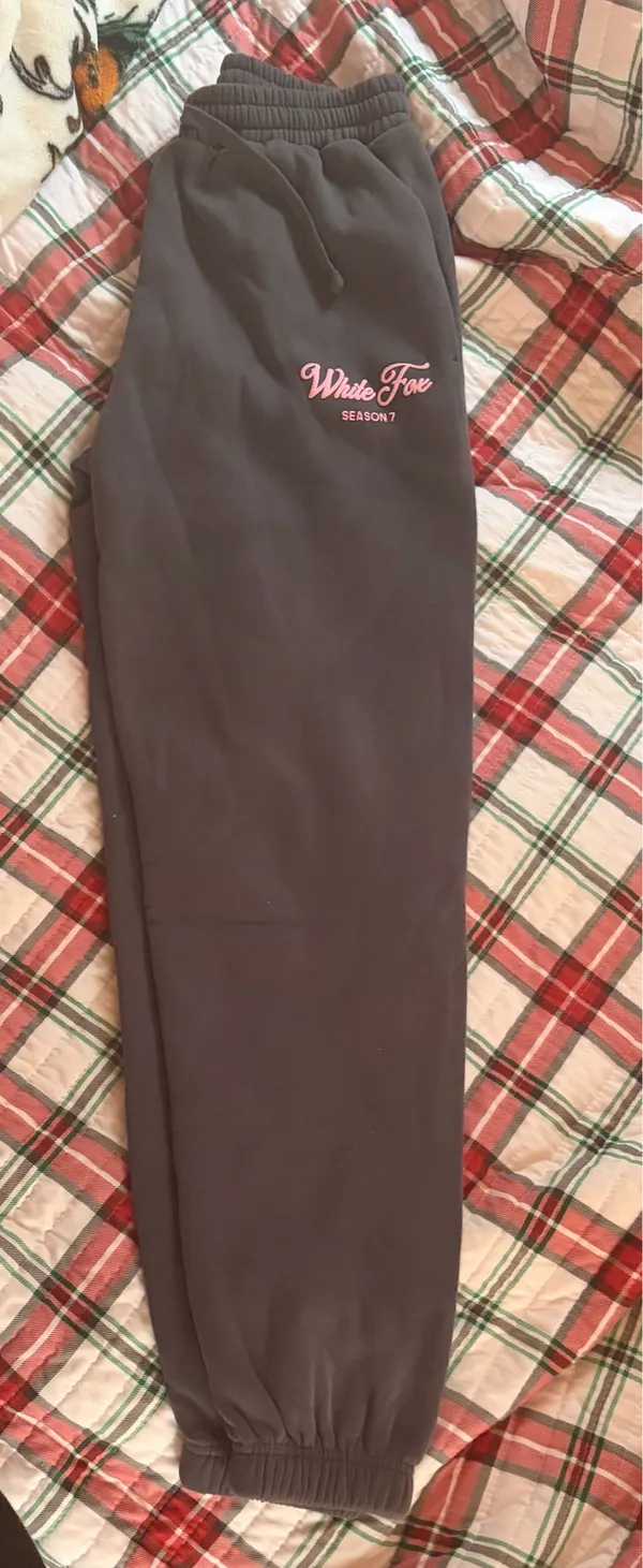 White Fox Sweatpants Boutique - Image 3