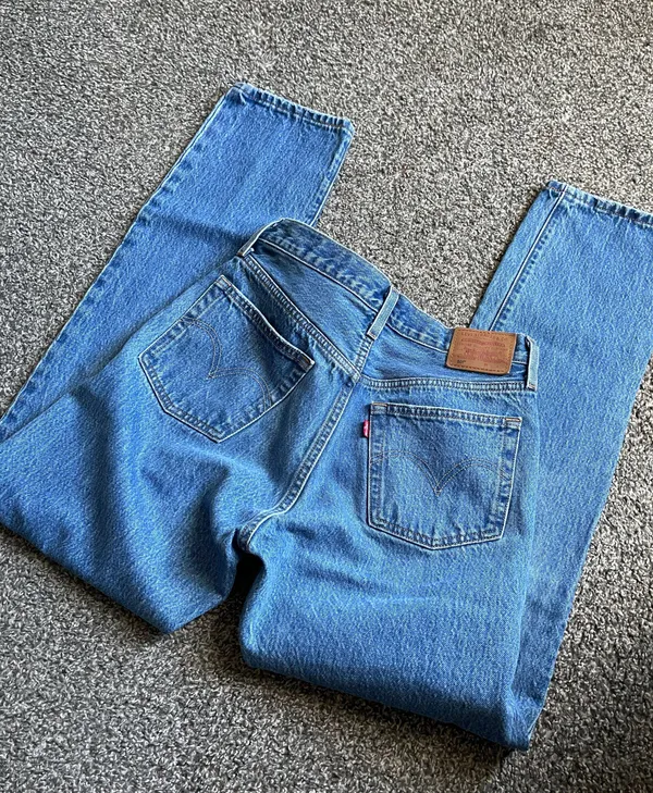 Levi's 501 Dark Wash Jeans - Image 4