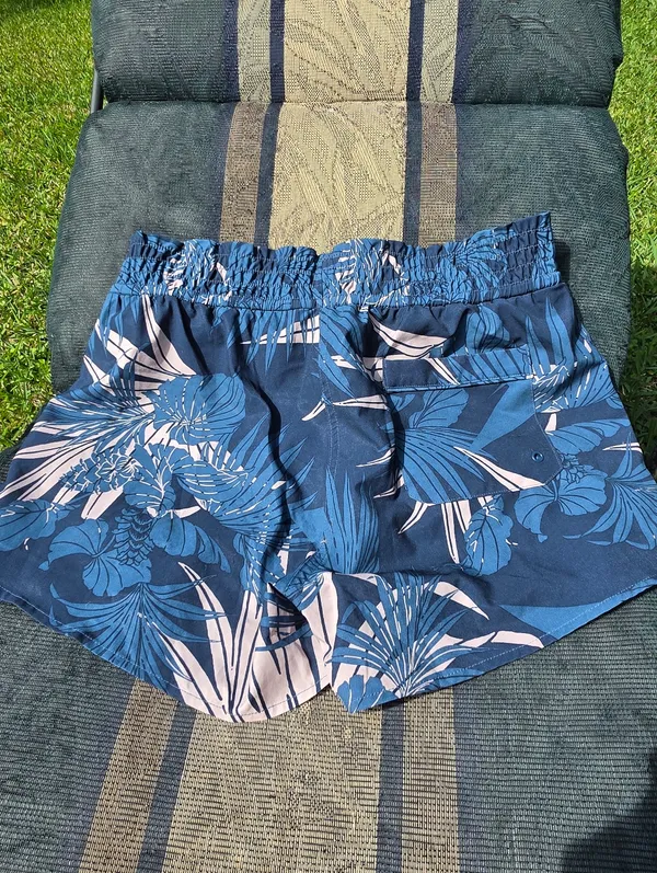 Carve Designs Palm Printl Shorts Blue Medium - Image 7