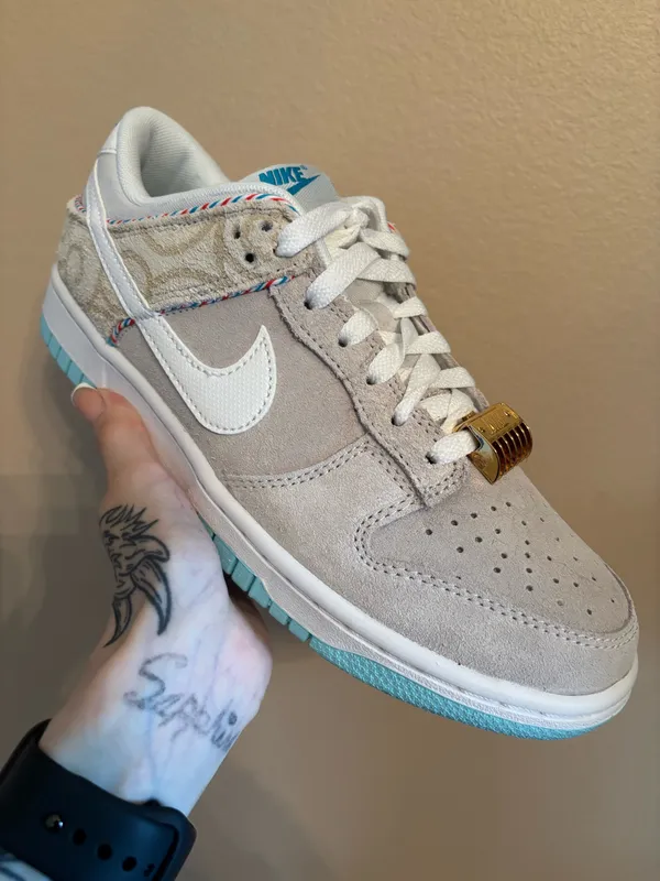 Nike Dunk Low SE 'Barber Shop - Grey' - Image 2