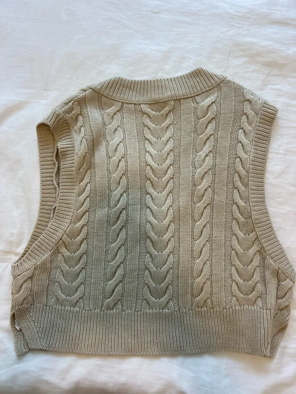 Pull & Bear Sweater Vest - Image 2