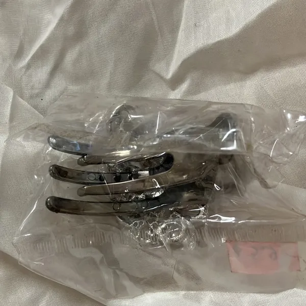Lovely new hair clip - Image 2