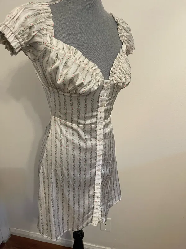 With Jean Mini Dress Floral. Size Small  - Image 6