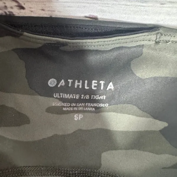 Athleta Ultimate Camo 7/8 Tight Leggings Small Petite - Image 4
