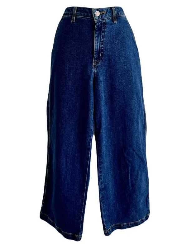 LL Bean Classic Fit 207 Wide Leg High Waisted Jeans in “Washed Indigo”, Size 10 - Image 2