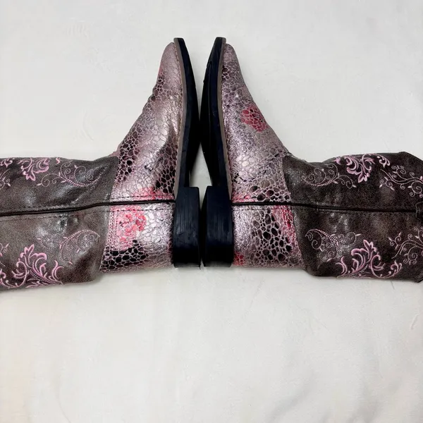 Shyanne Faux Leather Western‎ Boots - Square Toe size Size 5 - Image 13