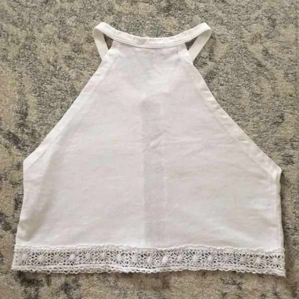 American Eagle White Crochet Crop Top - Image 3