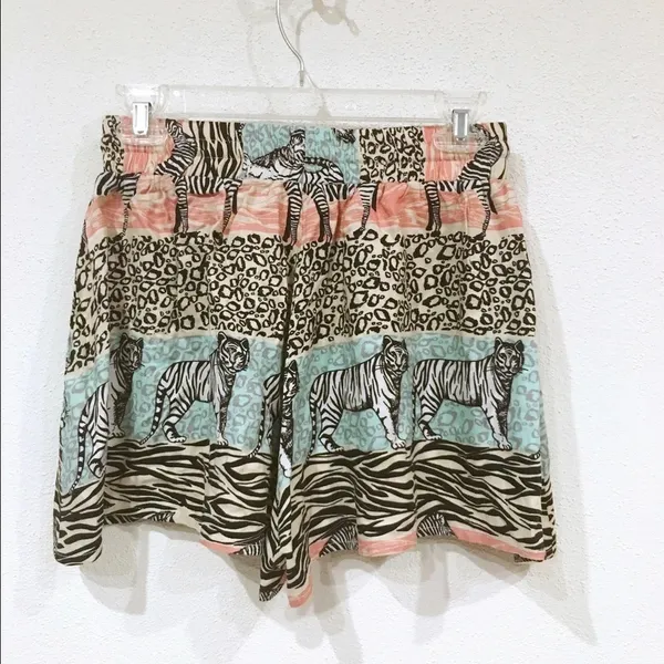 Minkpink Animal Print Shorts Size XS EUC - Image 4