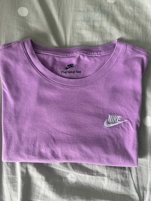 Purple Nike tee - Image 2