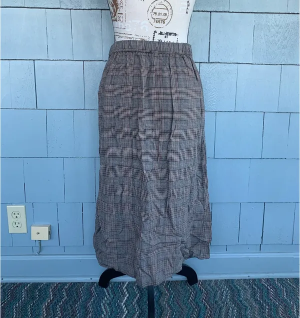 American Eagle Plaid Button Down Midi Skirt - Image 3