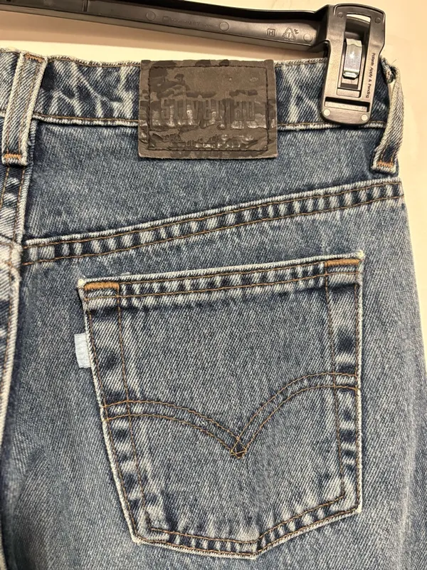 Vintage 90s Levi's SilverTab Wide Leg Jeans Made in USA 532 W31” L32.5” Rise 12” - Image 2
