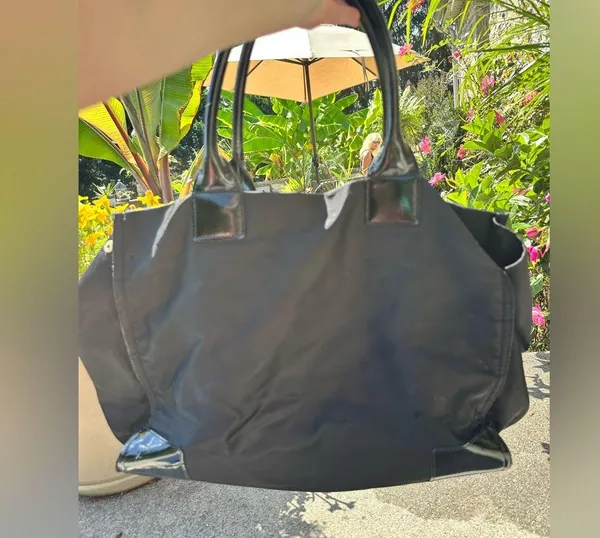 Tory Burch Ella Patent Shoulder Tote Bag Large Logo Black Patent Leather Used - Image 4