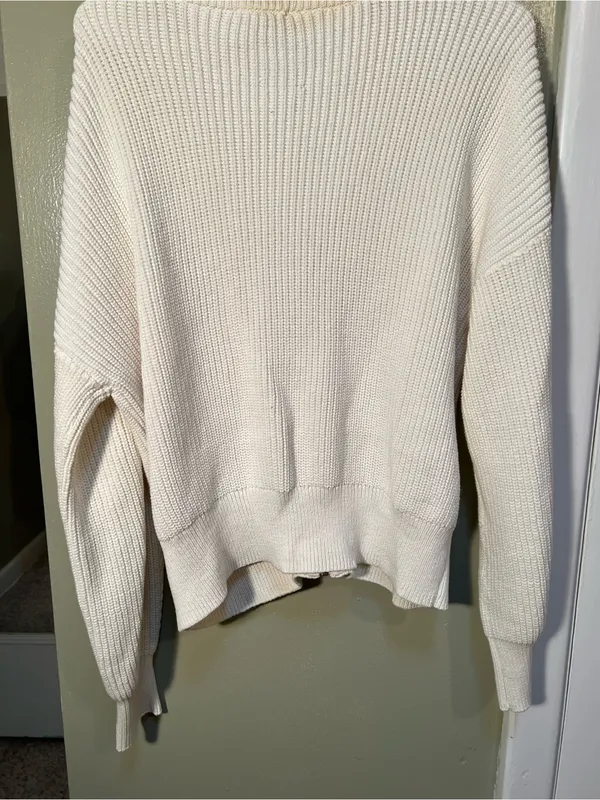 Lilla P Women’s Sz Large Zip Front Sweater in White Cream Gold Circle Zip Cotton - Image 8