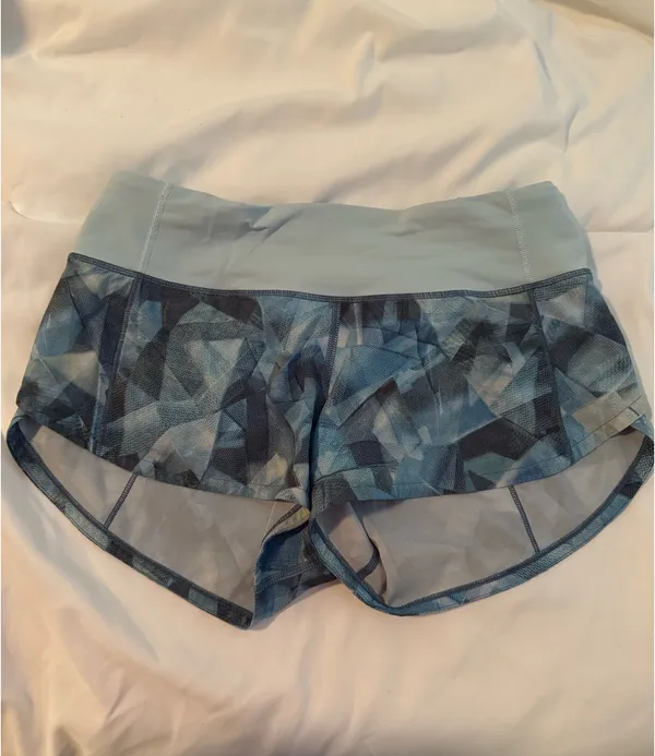 Lululemon Speed Up Shorts 2.5" - Image 3