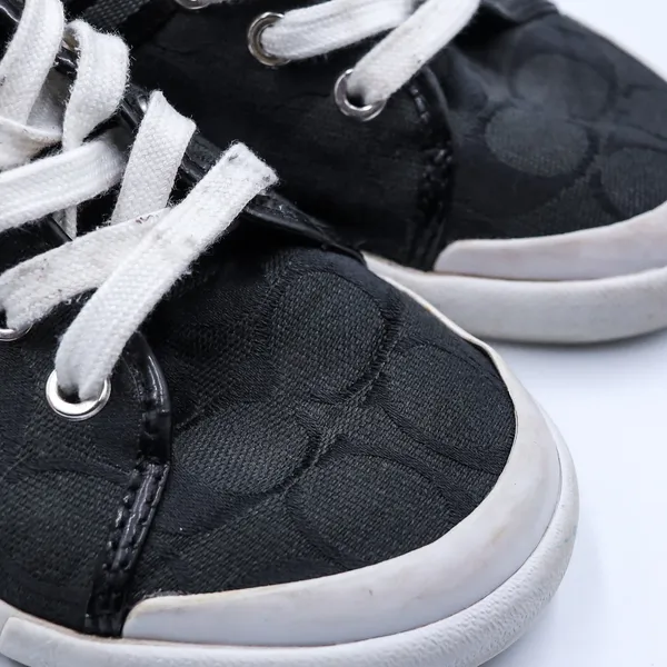 Coach Polly Signature Monogram Sneakers Womens 9B Black Jacquard Patent Low Top - Image 12
