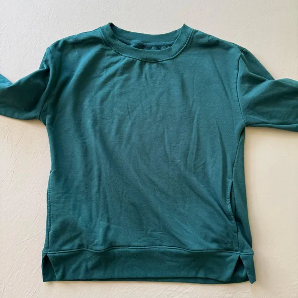 Danskin Pocketed Sweatshirt - Image 4