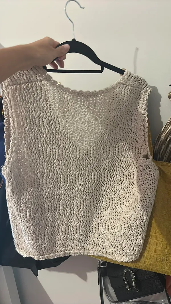 Boutique cardigan crochet sweater vest - Image 4