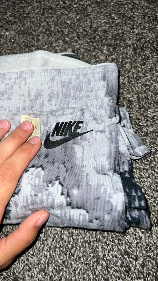 Nike Leggings - Image 3