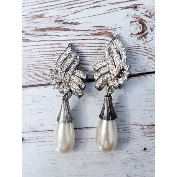Vintage Clip On Earrings Extra Large Faux Pearl & Clear Gem Statement Dangle - Image 10